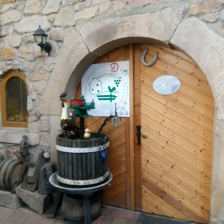 Apartment Ferienweingut- Schaefer